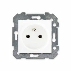 SIEMENS DELTA VIVA SOCKET BUCHSE 2P+E WEISS SIE003483